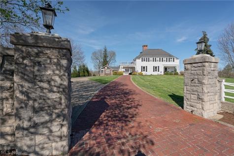 1307 Cisler Drive Marietta OH 45750
