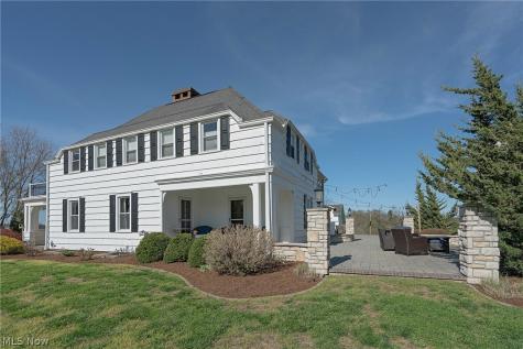 1307 Cisler Drive Marietta OH 45750