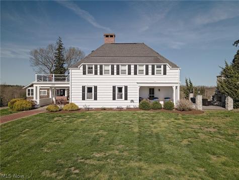 1307 Cisler Drive Marietta OH 45750
