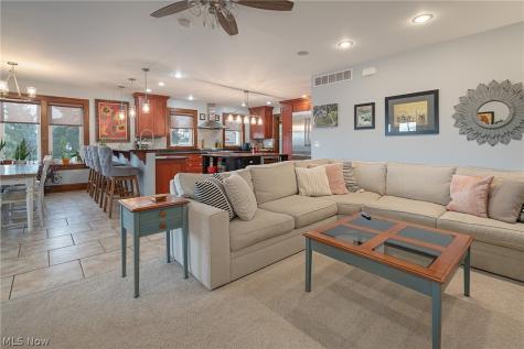 1307 Cisler Drive Marietta OH 45750