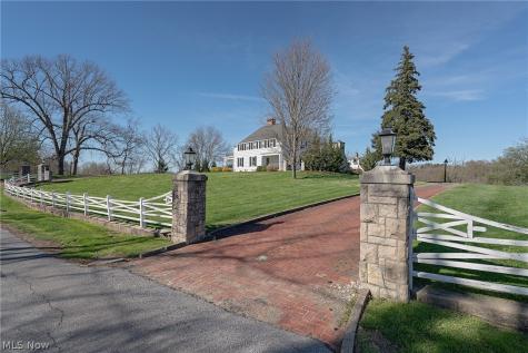 1307 Cisler Drive Marietta OH 45750