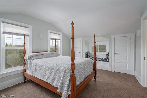 1307 Cisler Drive Marietta OH 45750
