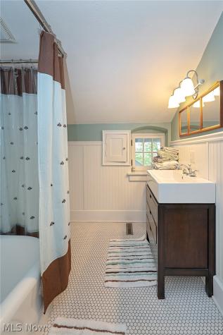 1307 Cisler Drive Marietta OH 45750