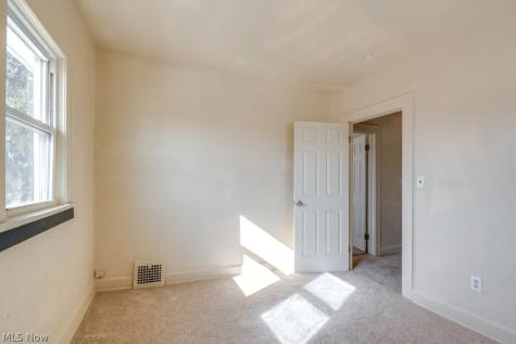 14722 Puritas Avenue Cleveland OH 44135