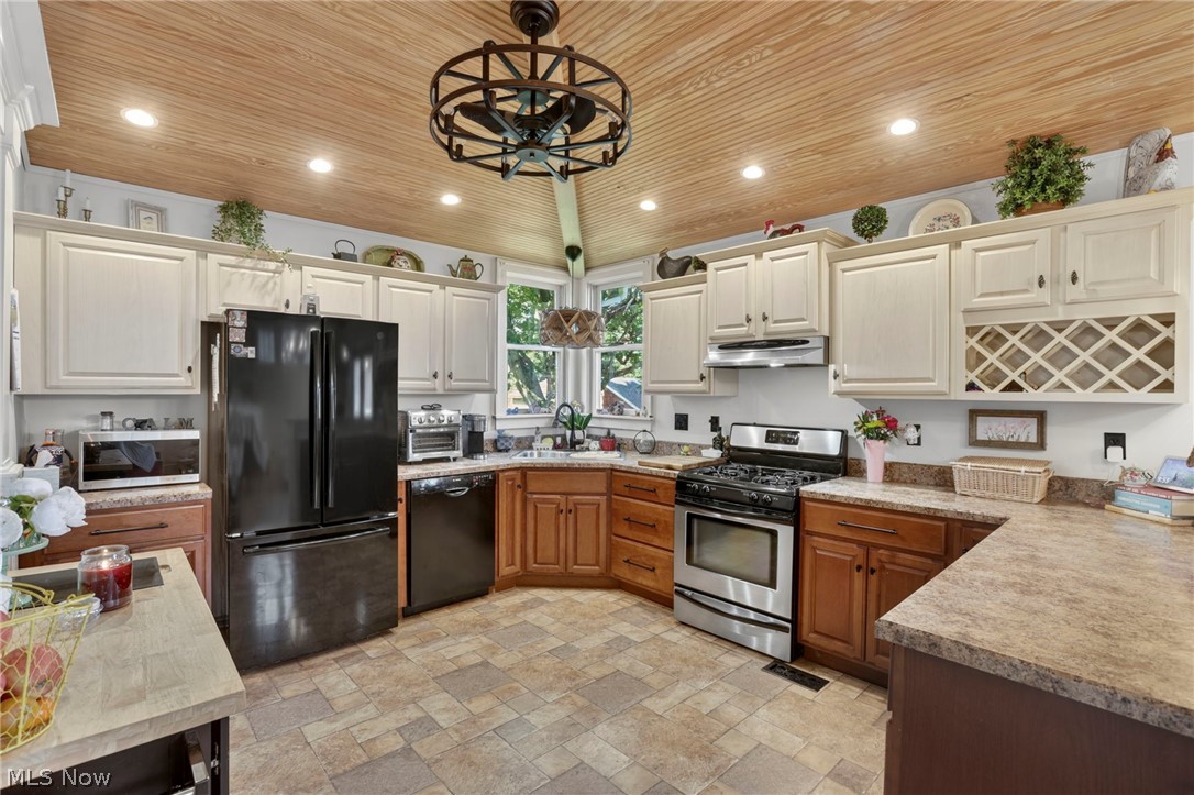 815 N 16th Street Cambridge OH 43725