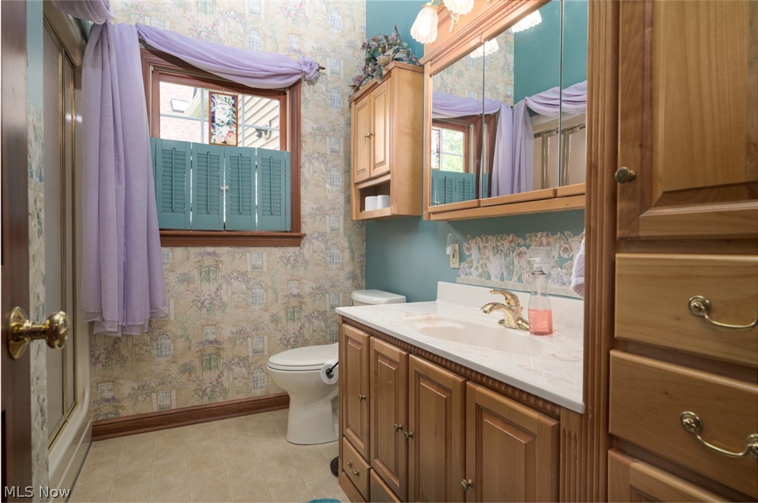 1015 Cambridge Court NE Warren OH 44484