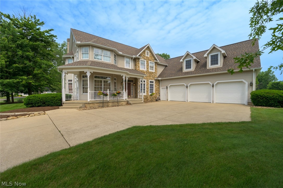 1015 Cambridge Court NE Warren OH 44484