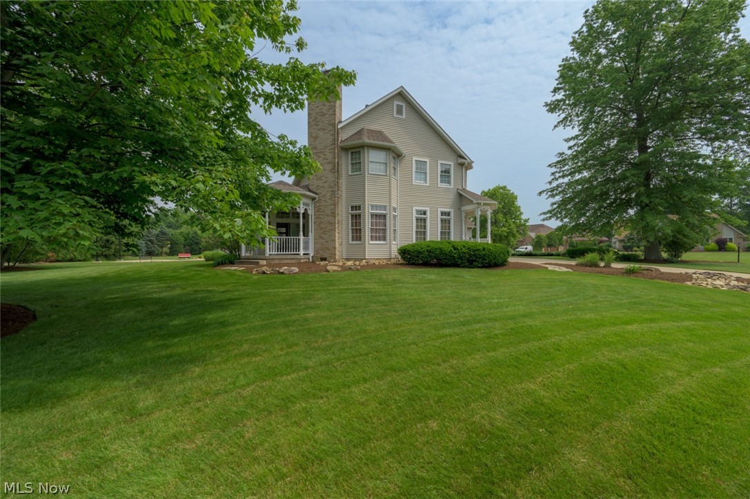 1015 Cambridge Court NE Warren OH 44484