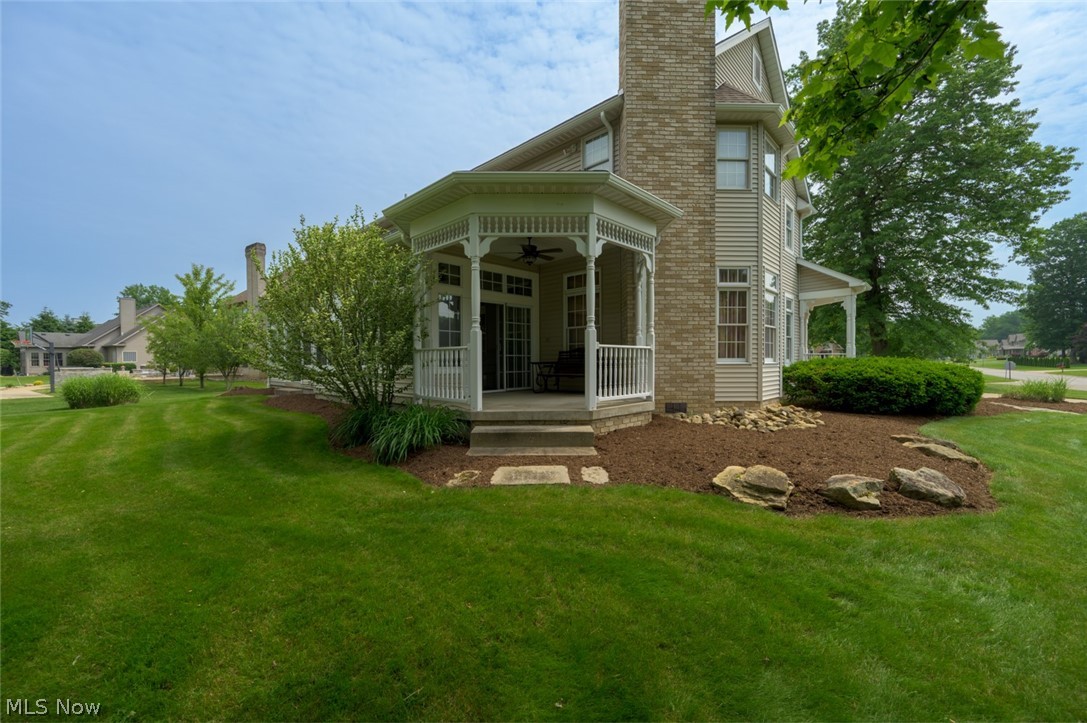 1015 Cambridge Court NE Warren OH 44484