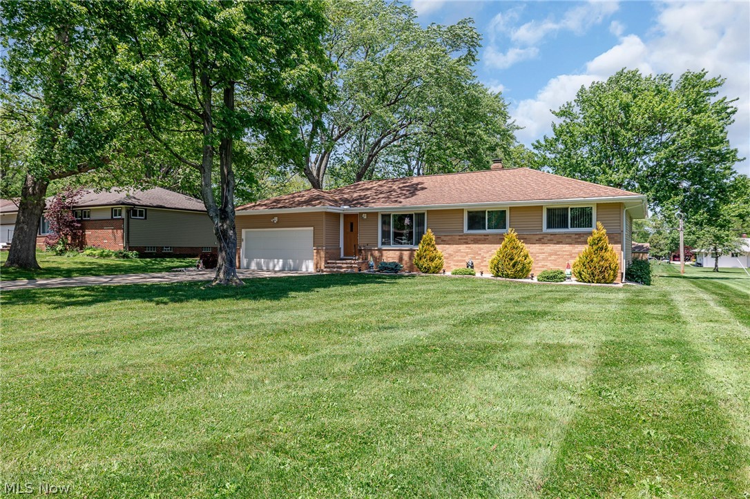 1055 Twilight Drive Seven Hills OH 44131