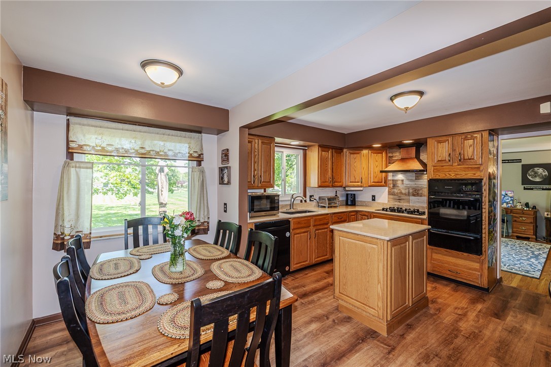 1055 Twilight Drive Seven Hills OH 44131