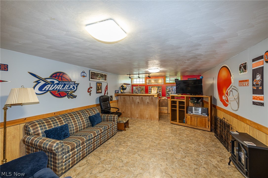 1055 Twilight Drive Seven Hills OH 44131