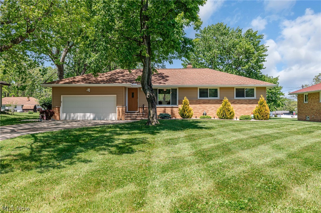 1055 Twilight Drive Seven Hills OH 44131