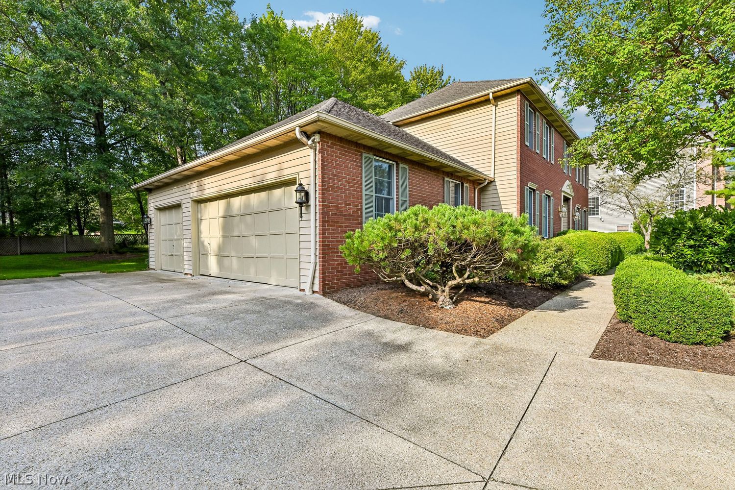 6541 Crabtree Lane Brecksville OH 44141