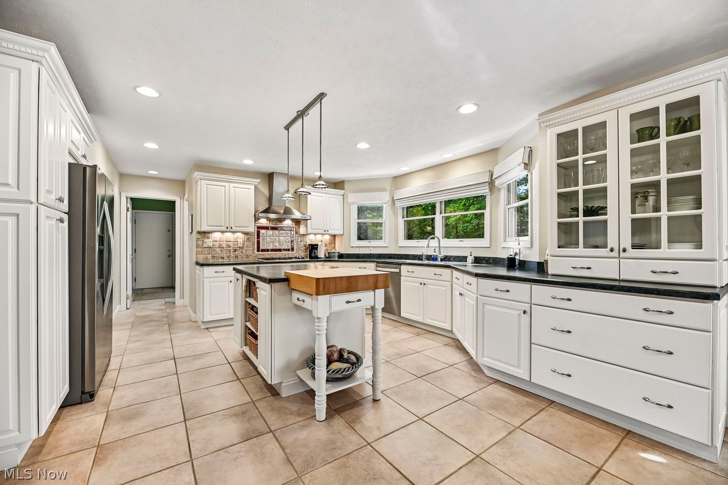 6541 Crabtree Lane Brecksville OH 44141