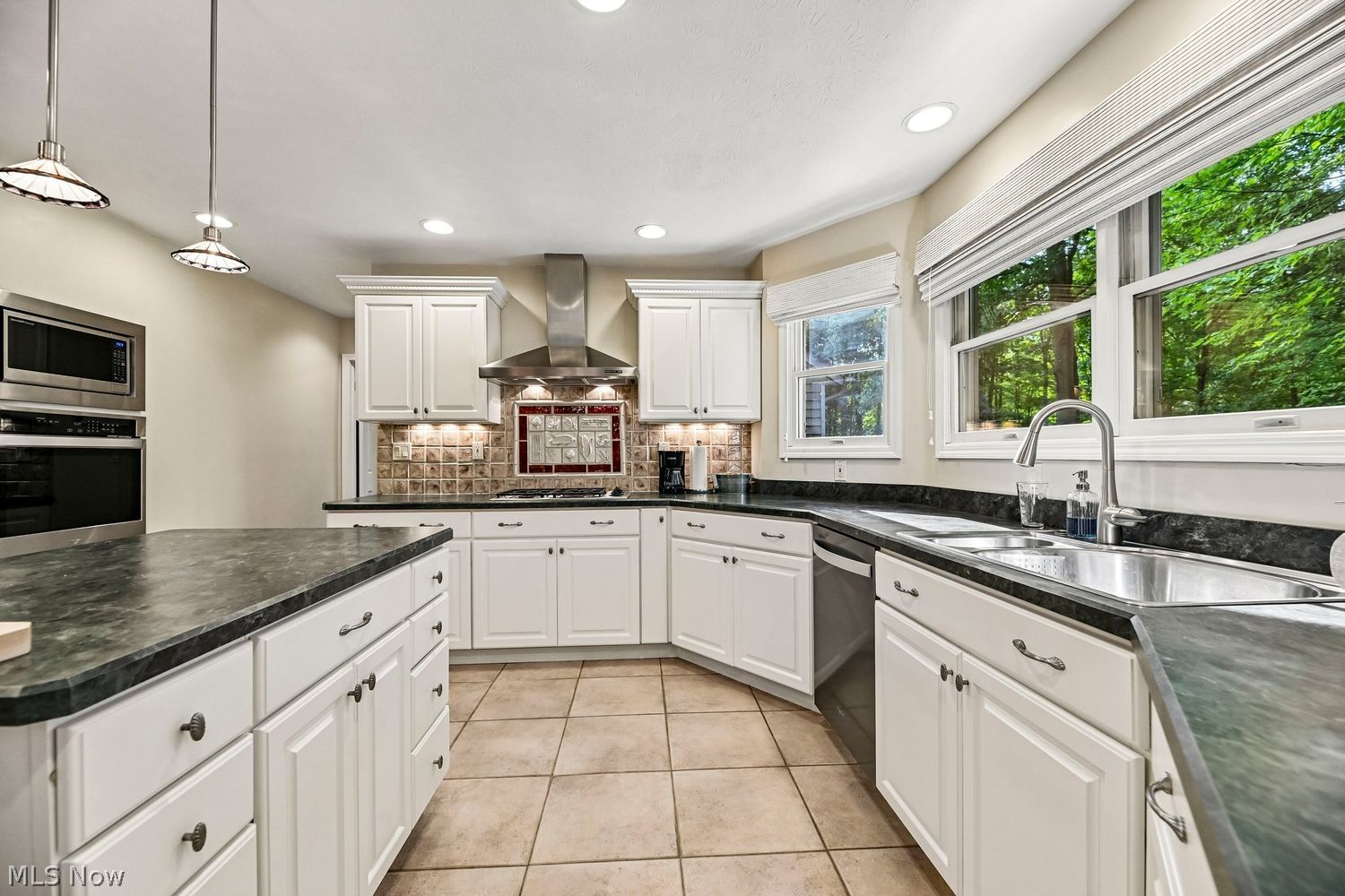 6541 Crabtree Lane Brecksville OH 44141