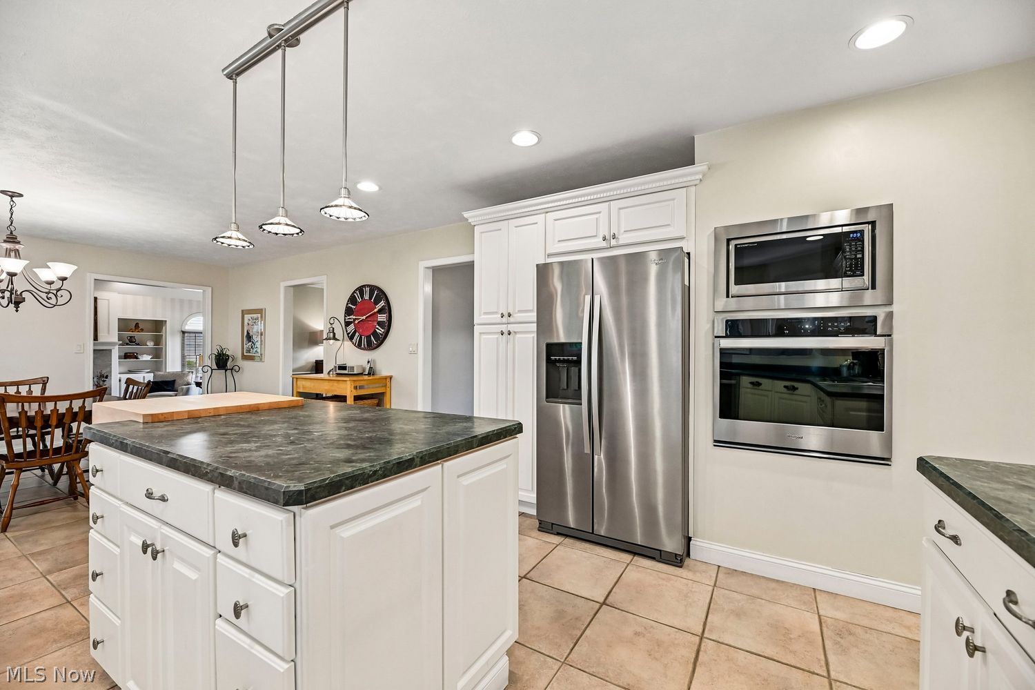 6541 Crabtree Lane Brecksville OH 44141