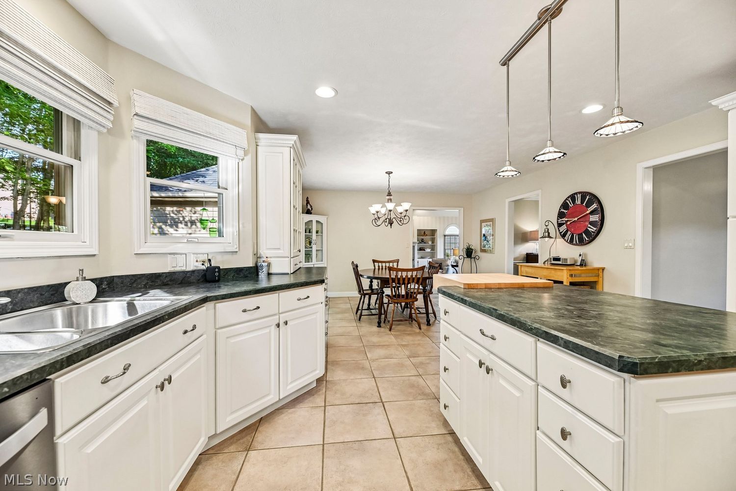 6541 Crabtree Lane Brecksville OH 44141