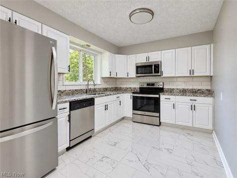 2961 Chamberlain Road Akron OH 44333