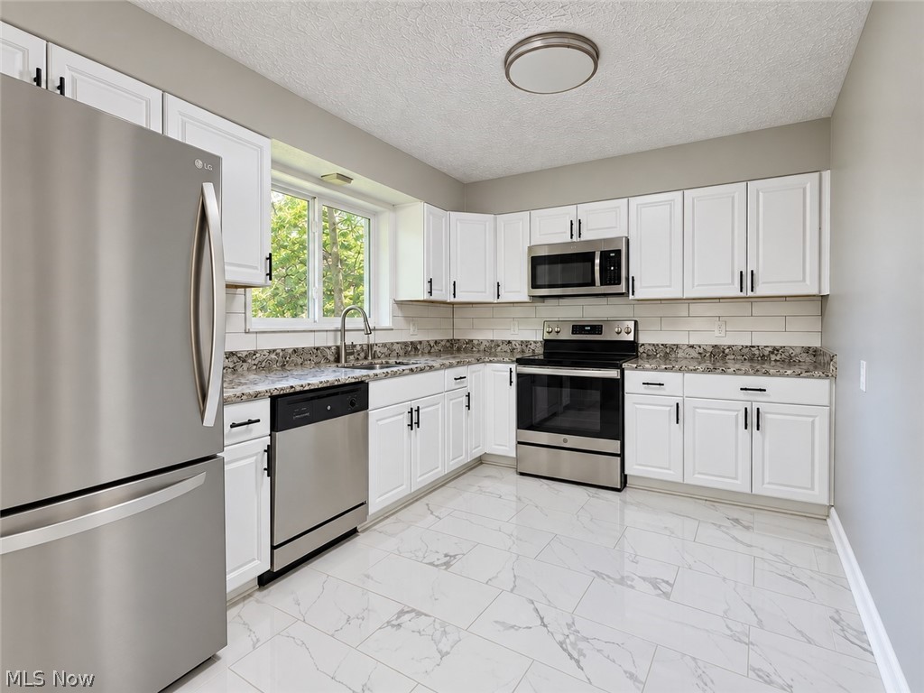 2961 Chamberlain Road Akron OH 44333