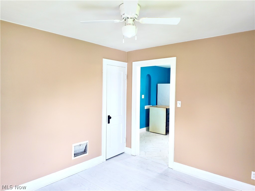 664 Tenney Avenue Campbell OH 44405