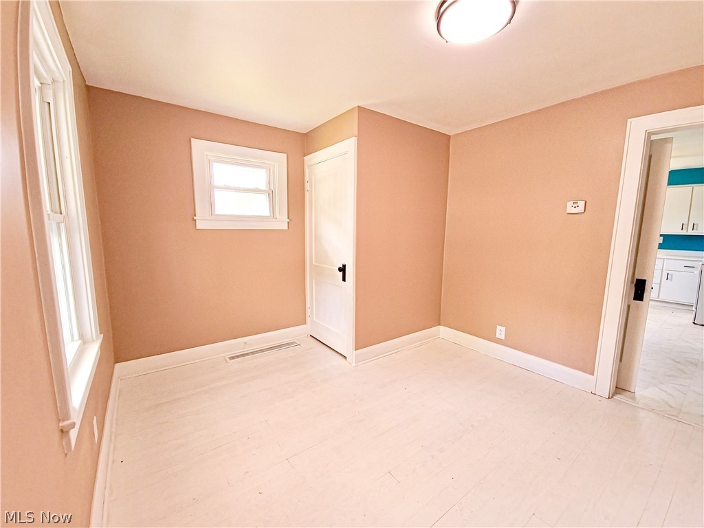 664 Tenney Avenue Campbell OH 44405