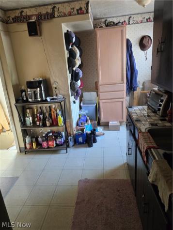 4069 Hinsdale Road Cleveland OH 44121