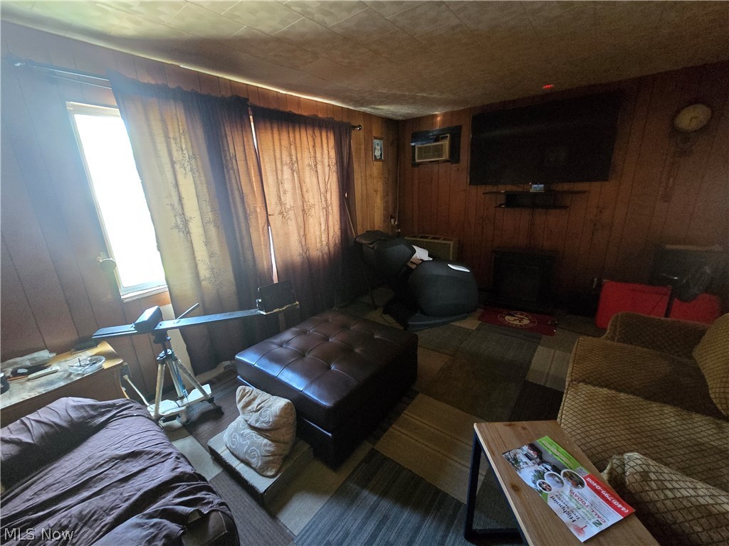 4069 Hinsdale Road Cleveland OH 44121