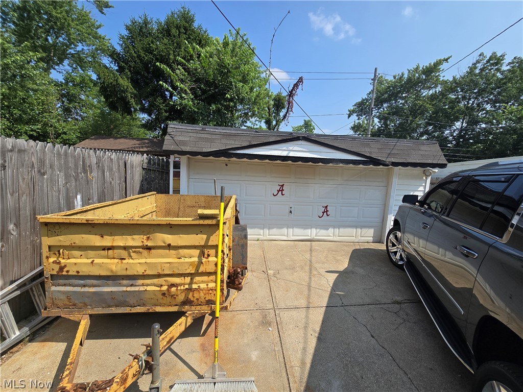 4069 Hinsdale Road Cleveland OH 44121