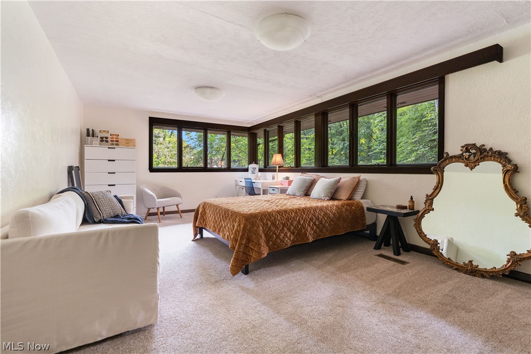 2661 Perry Drive NW Canton OH 44708