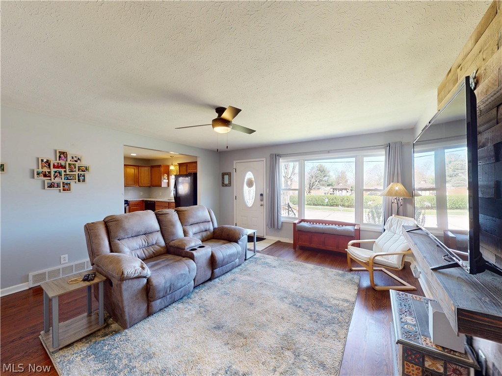 2821 Wales Avenue Parma OH 44134