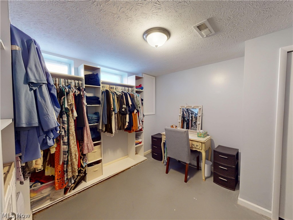 2821 Wales Avenue Parma OH 44134