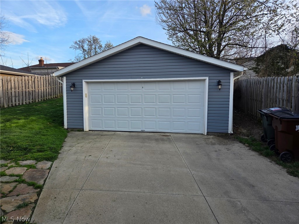 2821 Wales Avenue Parma OH 44134