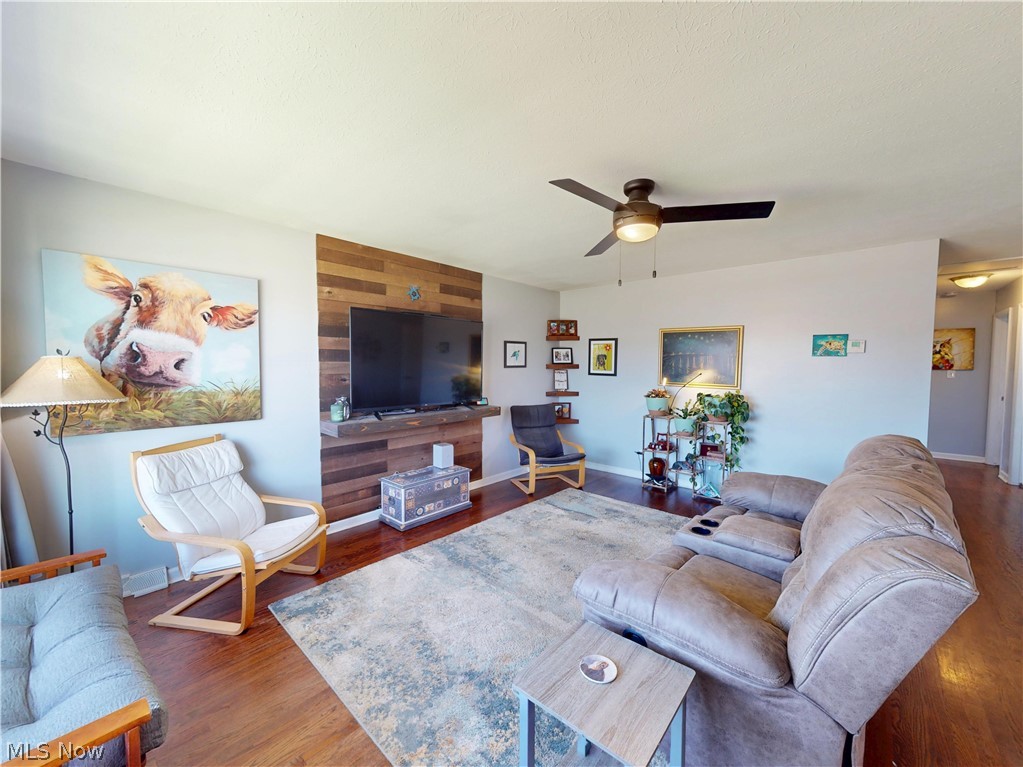 2821 Wales Avenue Parma OH 44134