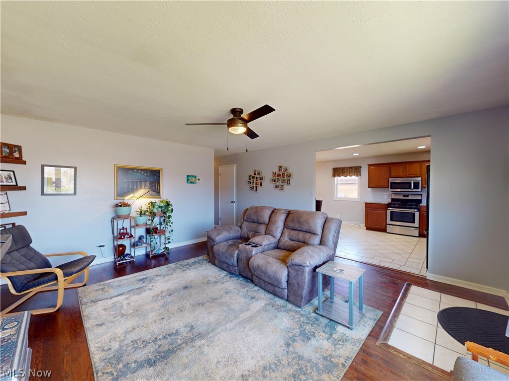 2821 Wales Avenue Parma OH 44134