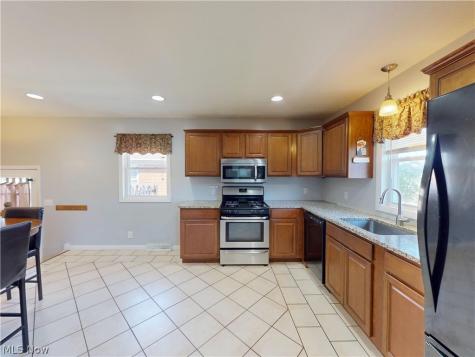 2821 Wales Avenue Parma OH 44134
