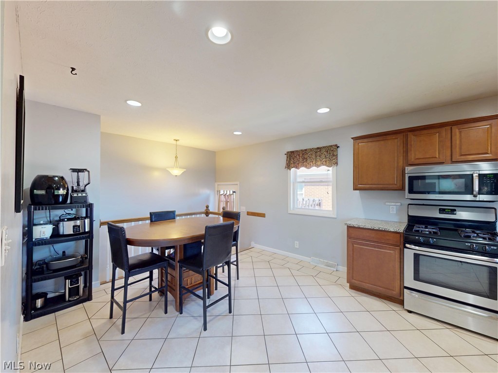 2821 Wales Avenue Parma OH 44134