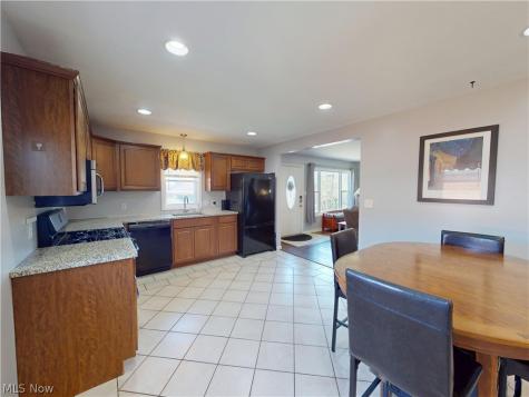 2821 Wales Avenue Parma OH 44134