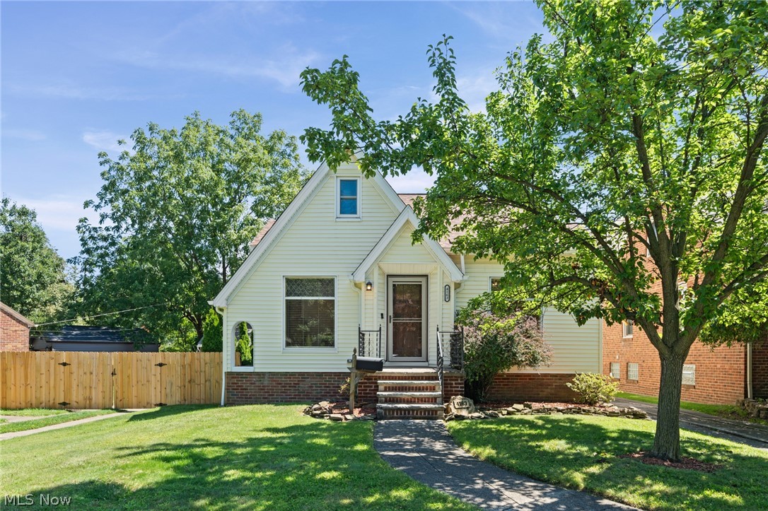 4163 W 62 Street Cleveland OH 44144