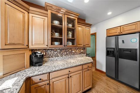 4163 W 62 Street Cleveland OH 44144