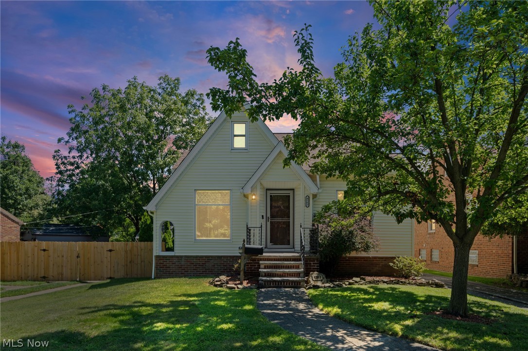 4163 W 62 Street Cleveland OH 44144