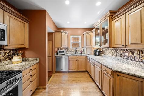 4163 W 62 Street Cleveland OH 44144