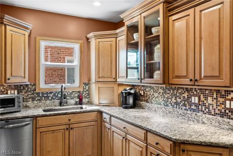 4163 W 62 Street Cleveland OH 44144