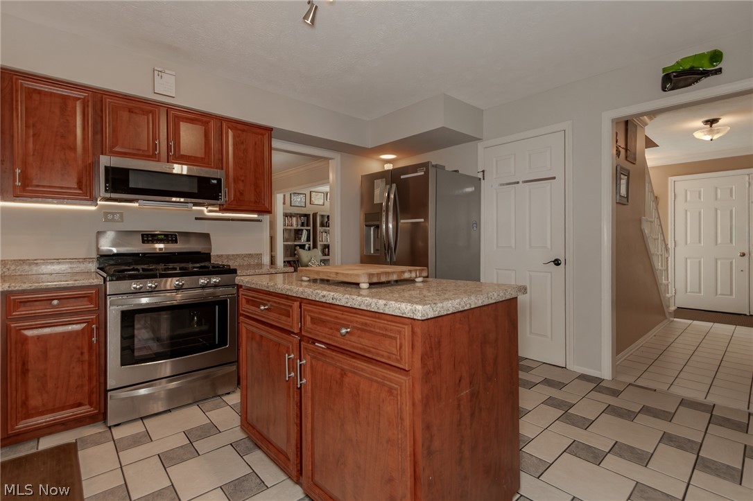 7169 Selworthy Lane Solon OH 44139
