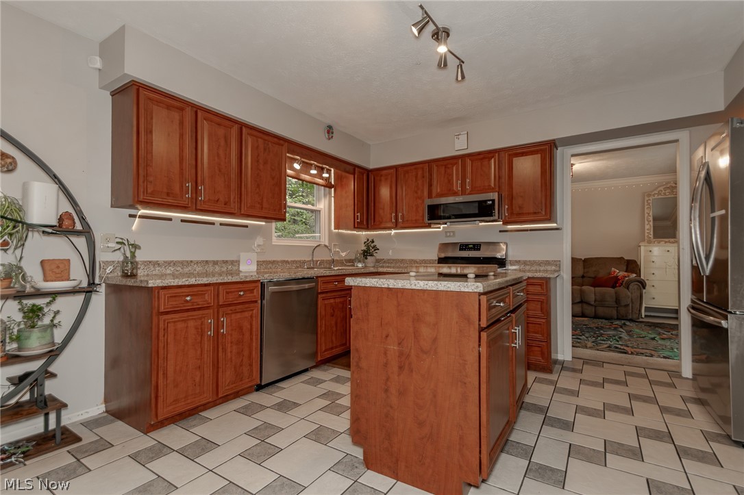 7169 Selworthy Lane Solon OH 44139