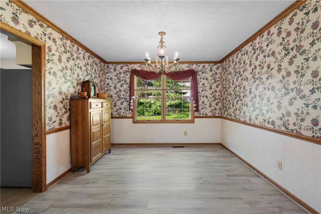1675 Chatham Avenue NE North Canton OH 44720