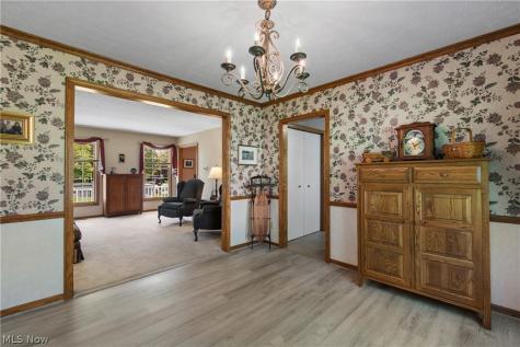 1675 Chatham Avenue NE North Canton OH 44720