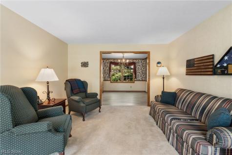1675 Chatham Avenue NE North Canton OH 44720