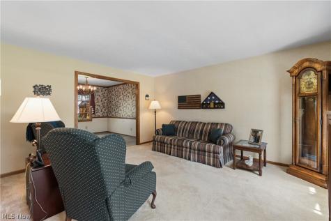 1675 Chatham Avenue NE North Canton OH 44720