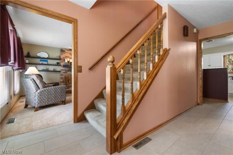 1675 Chatham Avenue NE North Canton OH 44720